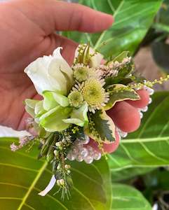 featured: Wristlet Corsage