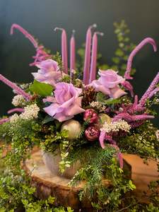 Lilac Noel | Festive Table Arrangement