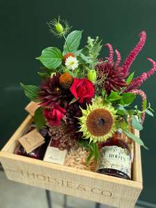 All Gifts: Pinot & Petals Indulgence Hamper