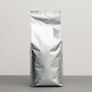 Coffee Pouches: Foil Coffee Pouch + One Way Valve 500g