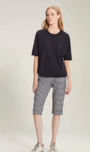 pant: Caroline Sills GINGHAM PEDAL PUSHERS