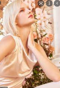 Moss Spy: Moss and Spy Jeanne top