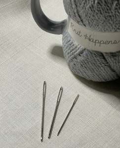 Accessories: Sewing Needles Set of 3