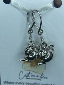 Pop On A Few "Charming" - 9mm Stitch Markers, Silver Teapots