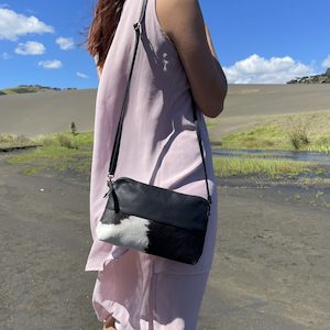 Sling Cowhide Shoulder Bag - Exudy Art for Living