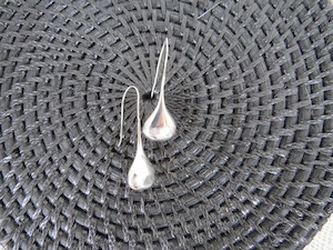 Long Silver Teardrop Drop Earrings - Exudy Art for Living