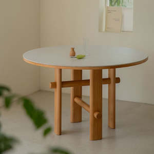 TAVENO Dining Table - Oak