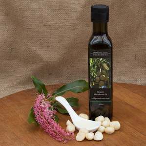 Cold Pressed oil: Organic Macadamia Oil  250 ml