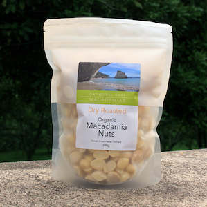 Nuts: Dry Roasted Organic Macadamia Nuts 390g