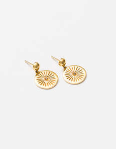 Ashoka: Ashoka Diamond Gold Earrings
