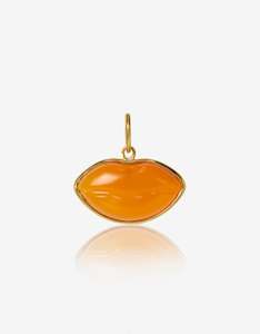 Amulets: Carnelian Gold Lips Amulet