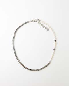 June Pearl: Arlo Necklace