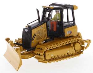 Scale Models: CAT 1:50 D3 Track-Type Tractor
