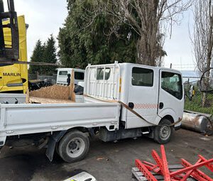 Products: Nissan Small Trucks