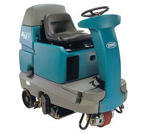 Carpet Machines: TENANNT R14 RIDE ON CARPET EXTRACTOR