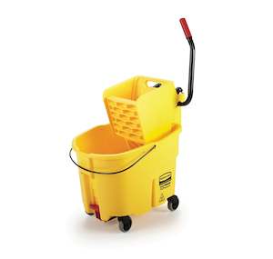 RUBBERMAID WAVEBRAKE BUCKET