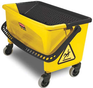 Bucket Caddy: Rubbermaid HYGEN Microfibre Press Wring Bucket