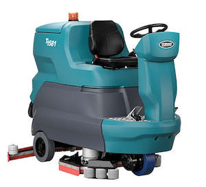Ride On Battery Scrubber: TENNANT T1581 RIDE ON FLOOR SCRUBBER