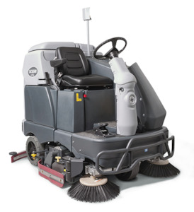 NILFISK SC6500 1100C RIDE ON SWEEPER