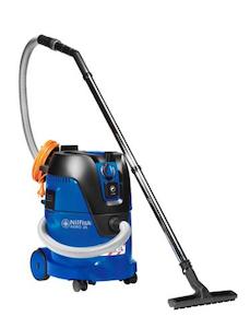 NILFISK AERO 26-2L PC WET/DRY VACUUM