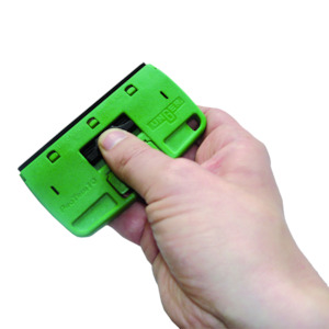 UNGER PRO TRIM SCRAPER