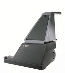 Pullalong: NILFISK GU700A LARGE AREA VACUUM