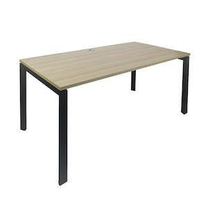 Orderlyemails Recommended: Capri Straight Desk