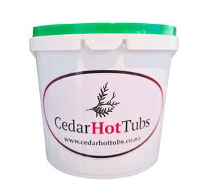 Hot Tubs: Hot Tub Stain (1 Litre pot)