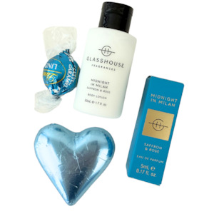 Valentines Day: BUNDLE: Milan