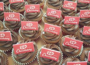 Cupcakes Treats: Kit Kat Cupcakes
