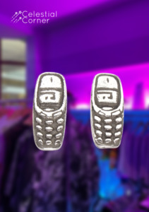 Screaming Jewellery: Mini Y2K Phone Studs