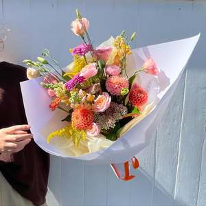 Fresh Flowers Online: Bright & Colourful Flowers
