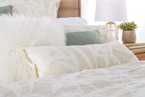 Cushion: Botanique Rectangle Cushion