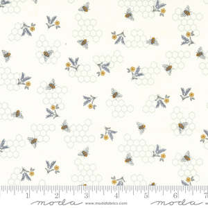 White: Honey & Lavender by Deb Strain | Bees & Honeycomb - Milk 56087 11
