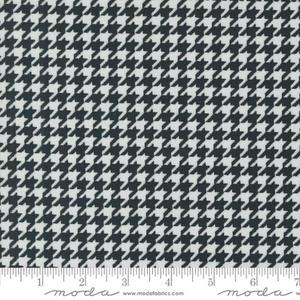 Black: Sable & Swan | Houndstooth | Ebony/Porcelain 7448-11