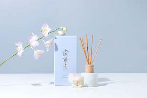 Living Light Reed Fragrance Diffuser