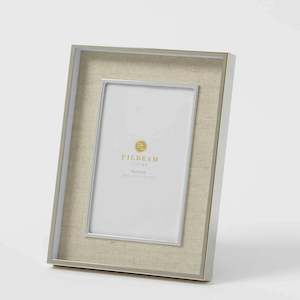 Pilbeam: Florence Linen Photo Frame | 2 sizes