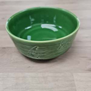 Home Living: Parody Bowl | Green | Bordallo Pinheiro