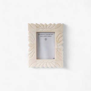 Photo Frames: Aria Carved Photo Frame Mini