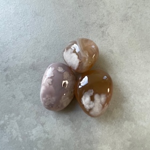Agate, Flower (Tumbled) - The Crystal People