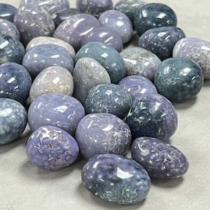 Agate, Grape (Tumbled) - The Crystal People