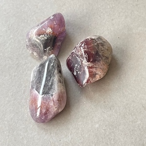 Auralite 23 (Tumbled) - The Crystal People