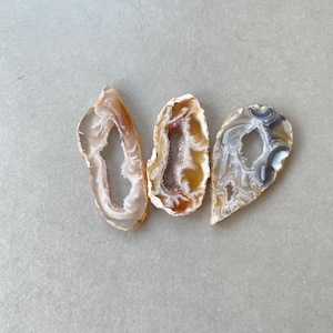 Products: Agate Geode Slice - The Crystal People