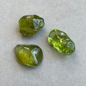 Products: Peridot (Tumbled) - The Crystal People