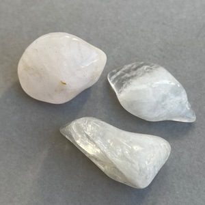 Products: Petalite, White (Tumbled) - The Crystal People