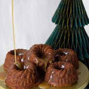 STICKY DATE BUNDT PUDDINGS - Chapel Lane