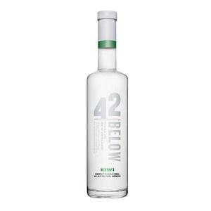 42 Below Kiwifruit 40% 700ml