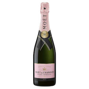 Gift: Moet Chandon Grand Vintage 750mL