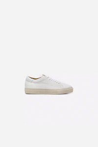 Flattered: Flattered Stockholm - White Leather