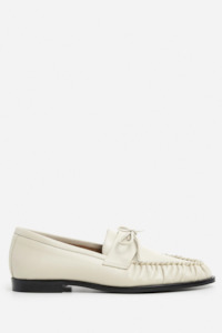 Flattered Dylan Loafer - Creme